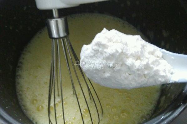 电饭锅做蛋糕(懒人做法)的做法图解11
