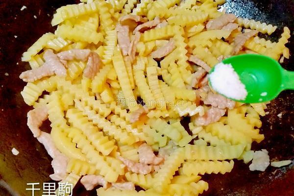 肉片炒土豆的做法图解7