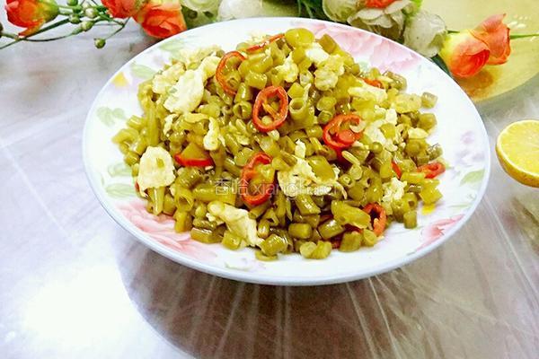酸豆角炒鸡蛋的做法图解15