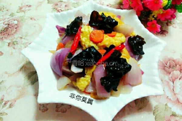 木耳洋葱炒鸡蛋的做法图解5