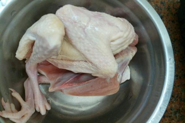 药材鸽子汤的做法图解1