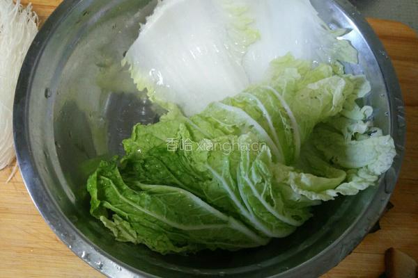 老厨白菜的做法图解1