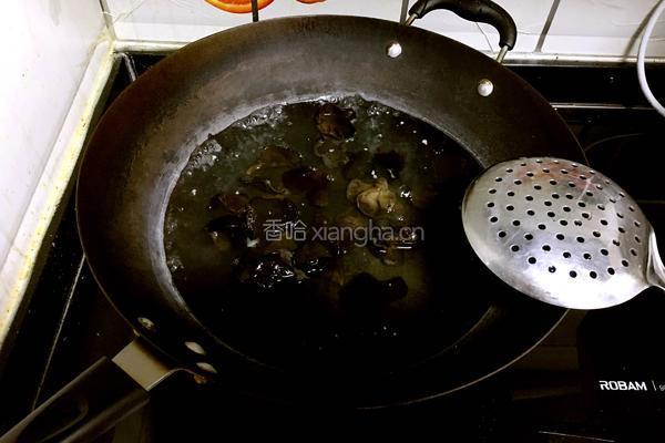 凉拌菜花木耳的做法图解5