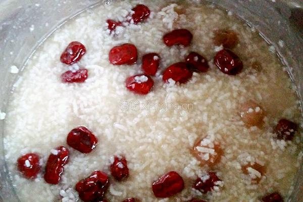桂圆红枣稀饭的做法图解5