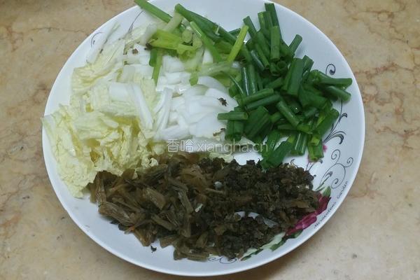 开胃酸辣汤的做法图解2
