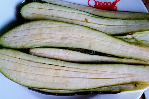 微波肉末茄子的做法图解2
