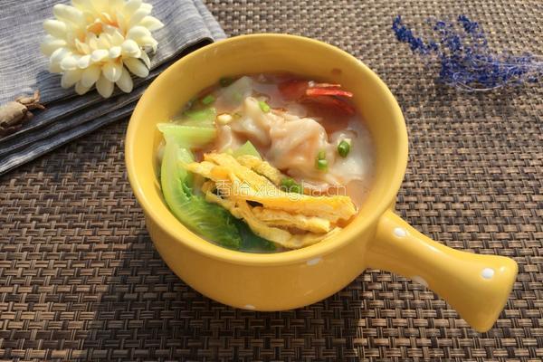 虾仁馅儿馄饨的做法图解1