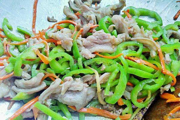 尖椒炒牛肉的做法图解10