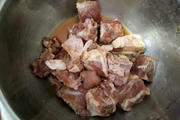 蒜蓉蒸排骨的做法图解3