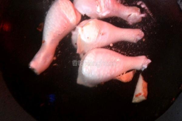 枇杷鸡腿的做法图解2
