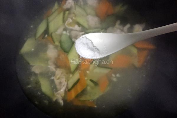黄瓜肉片汤的做法图解6
