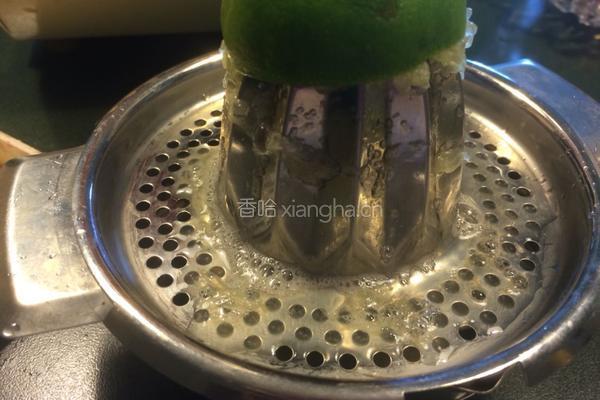 西瓜青柠果汁的做法图解4