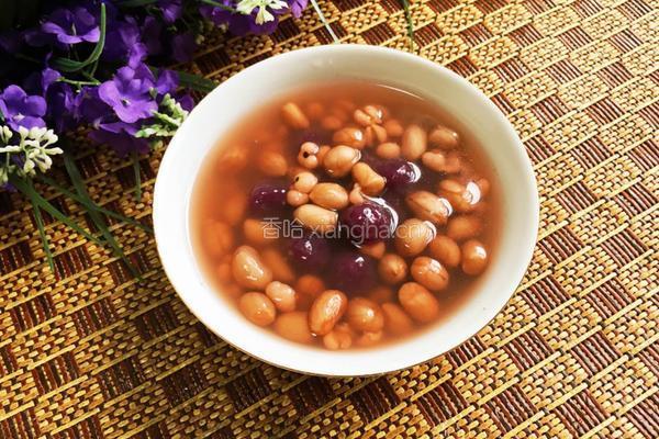 花生薏米芋圆汤的做法图解5