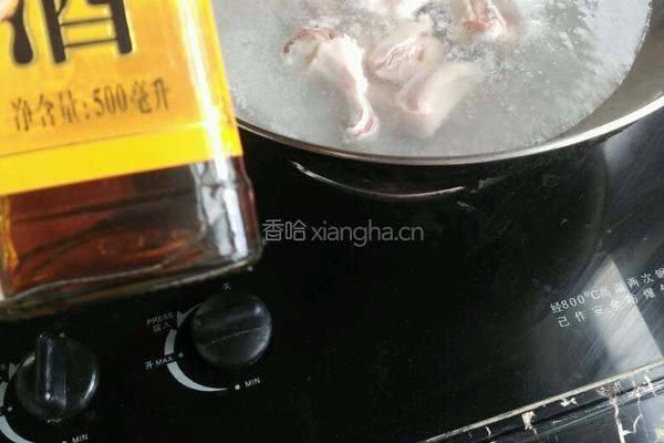 鸭腿炖土豆的做法图解4