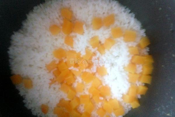 南瓜糯米饭的做法图解4