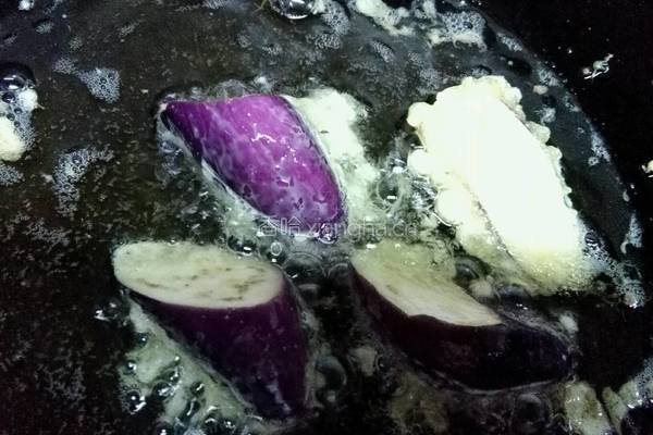 酥炸茄子的做法图解5