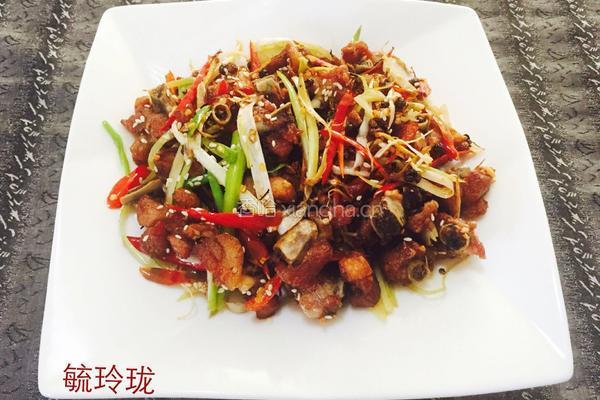 辣子鸭块的做法图解11