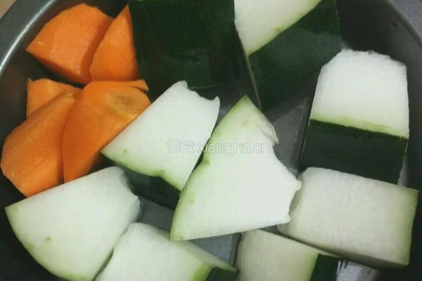 带皮冬瓜排骨汤的做法图解5