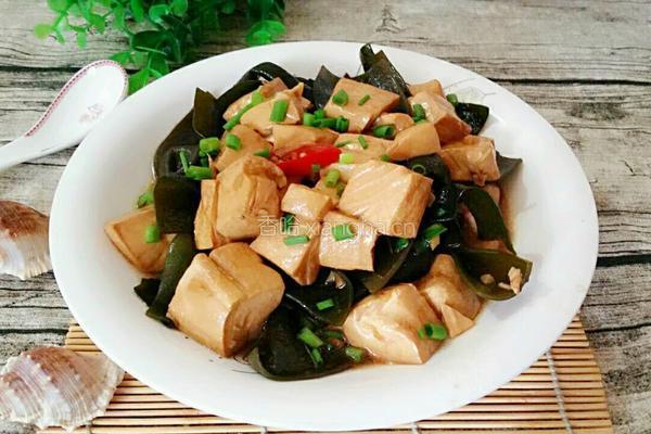 海带结烧豆腐的做法图解8
