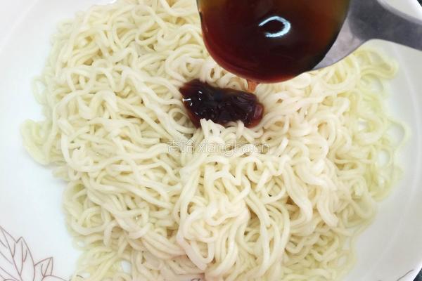 蚝油捞面的做法图解4