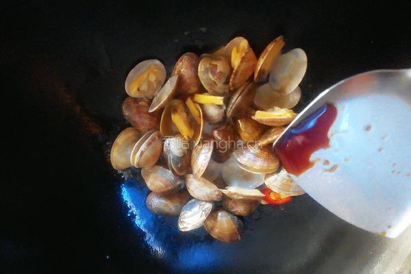辣爆花蛤的做法图解5