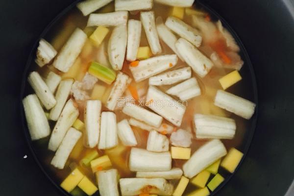 便捷健康电饭锅焖饭的做法图解2