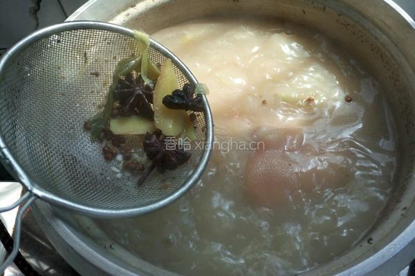 黄豆猪蹄汤的做法图解4