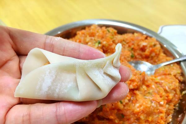 猪肉胡萝卜水饺的做法图解8