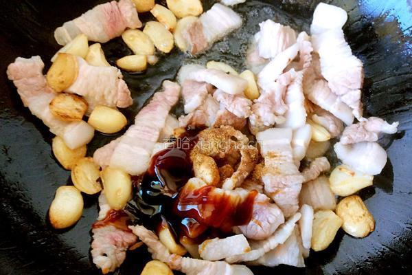 大蒜炒肉片的做法图解5