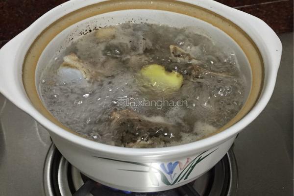 扇骨薏米冬瓜汤的做法图解3