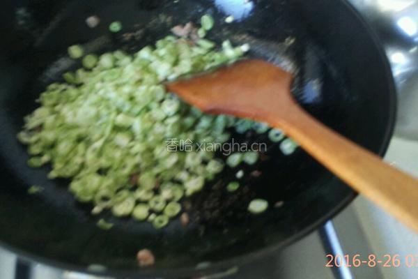 豆角卤子面的做法图解5