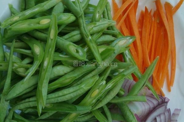 豆角炒面的做法图解2