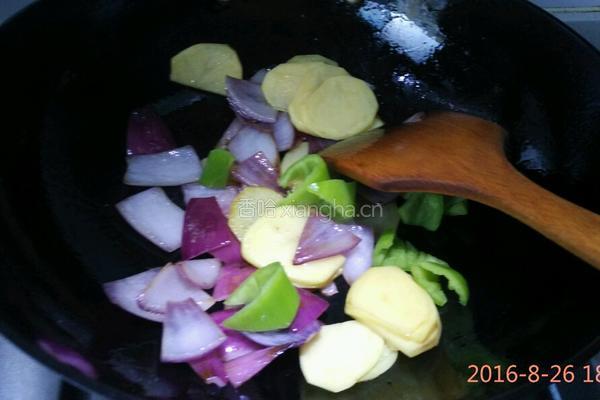 洋葱炒土豆片的做法图解5