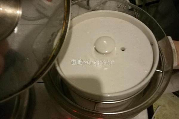 红枣枸杞燕窝羹的做法图解4