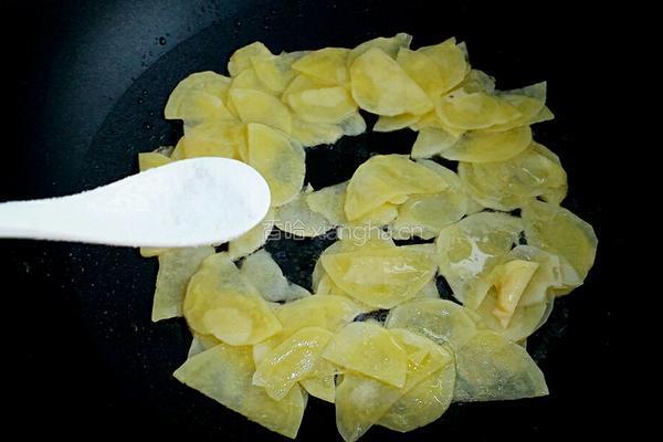 孜然洋葱土豆片的做法图解6