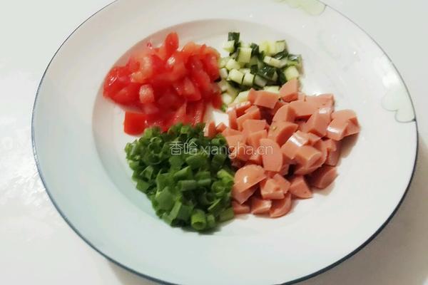 番茄酱炒饭的做法图解2