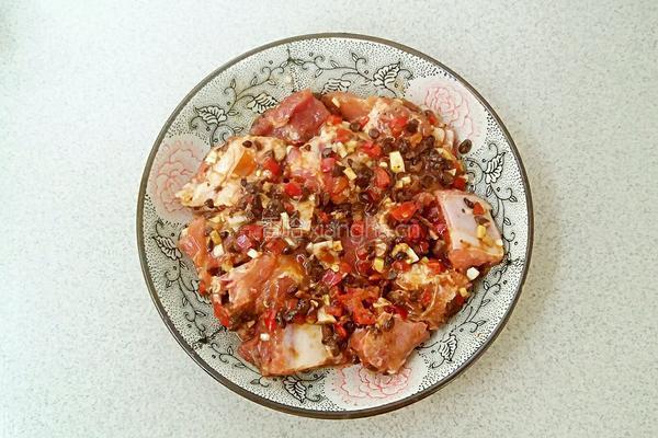 豆豉辣椒蒸排骨的做法图解4