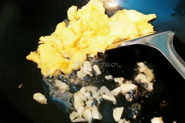 菠菜炒鸡蛋的做法图解6
