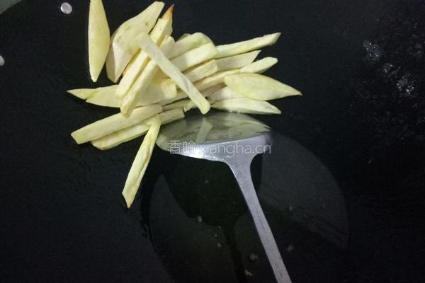 炸红薯条的做法图解9