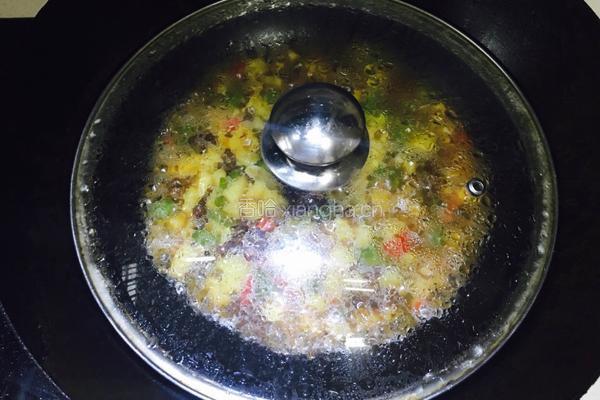 土豆炒牛肉的做法图解8
