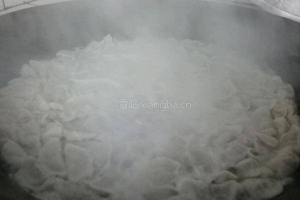 酸菜馅饺子的做法图解10