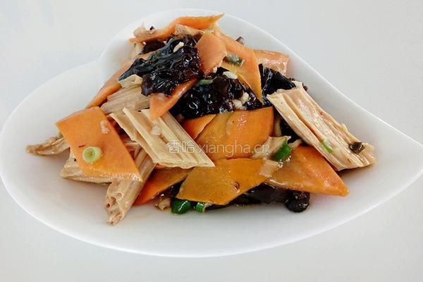 木耳炒腐竹的做法图解9