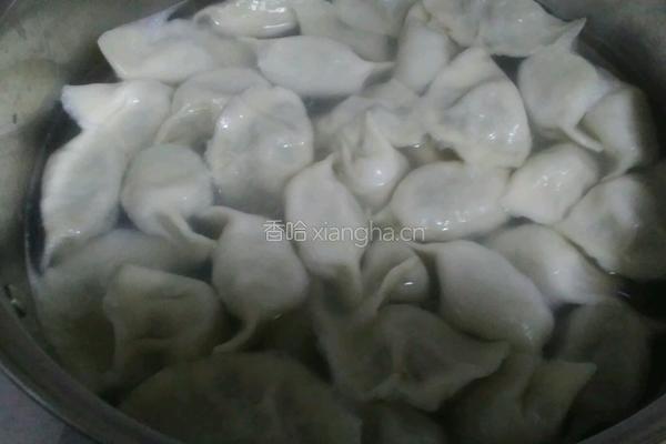 豇豆馅饺子的做法图解16