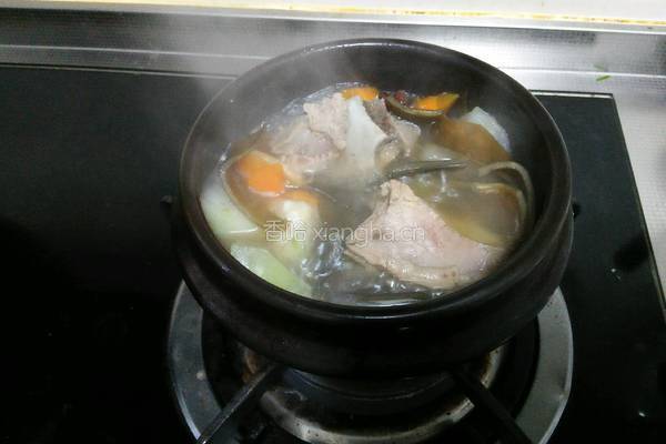 冬瓜排骨海带汤的做法图解6