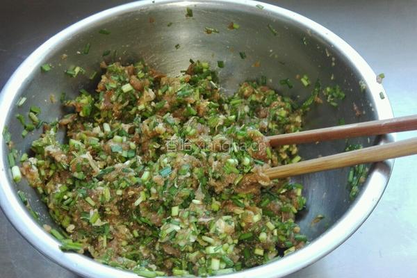 虎皮青椒包肉的做法图解3