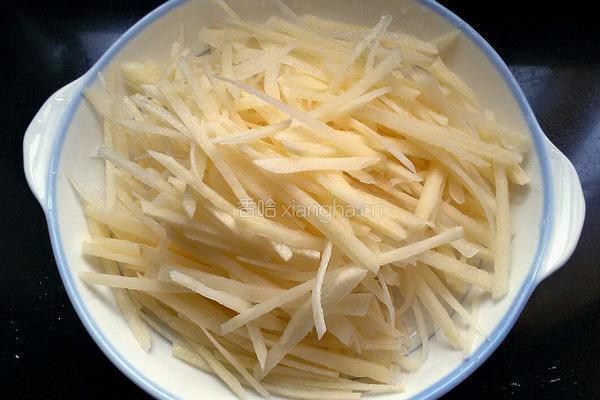 醋溜土豆丝的做法图解3
