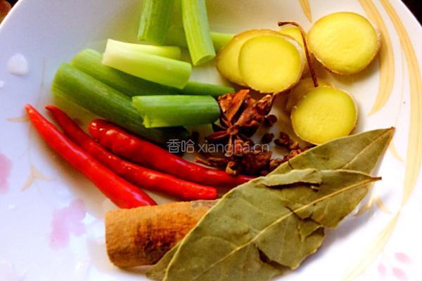 土豆牛肉的做法图解3