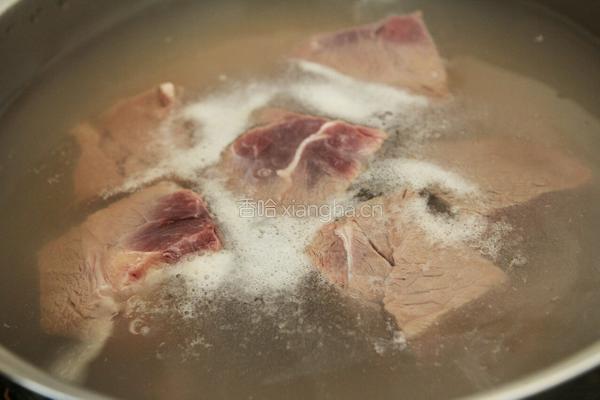 麻辣牛肉的做法图解1