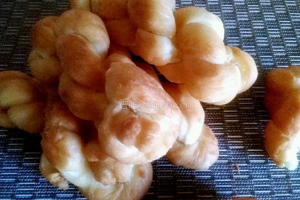 奶香软麻花的做法图解19