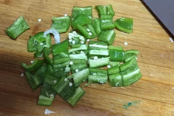 小炒圆白菜的做法图解2